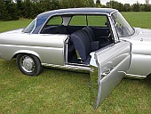 demontaż pojazd&oacute;w